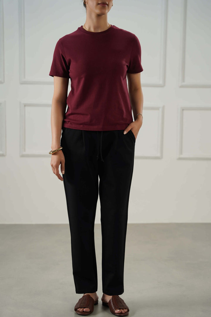 BLACK TAPERED PANTS WITH DRAWCORD