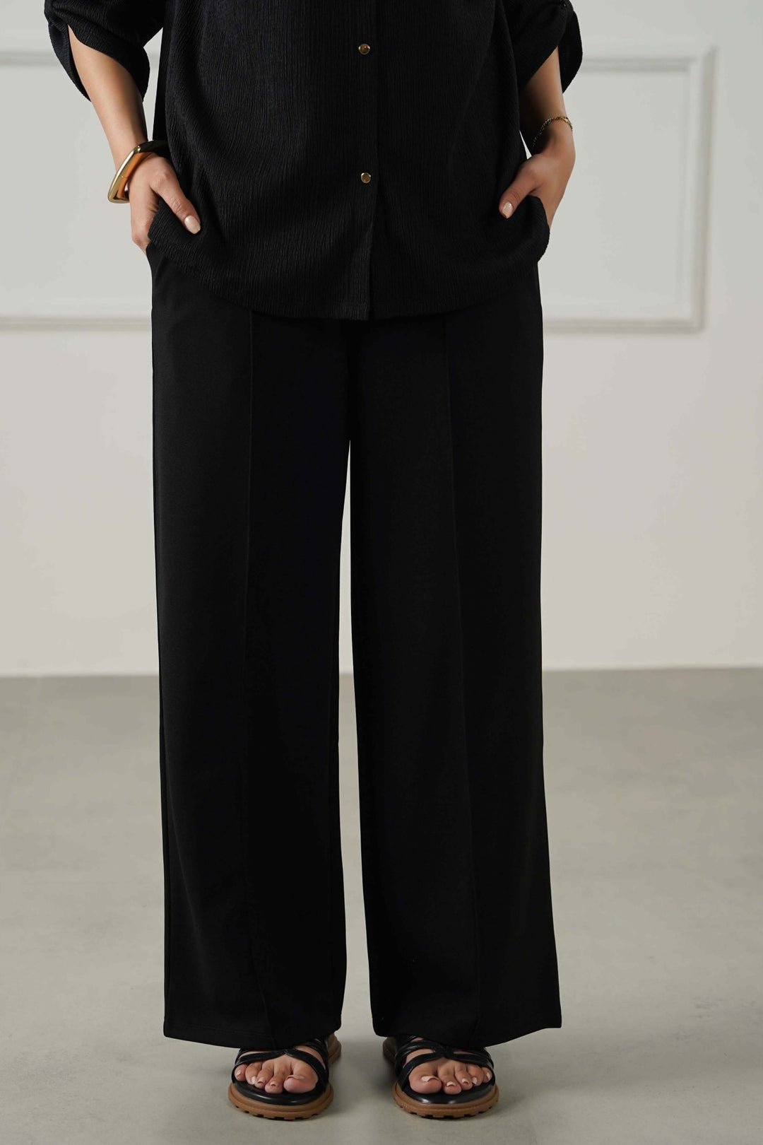 BLACK TAILORED WIDE PANTS