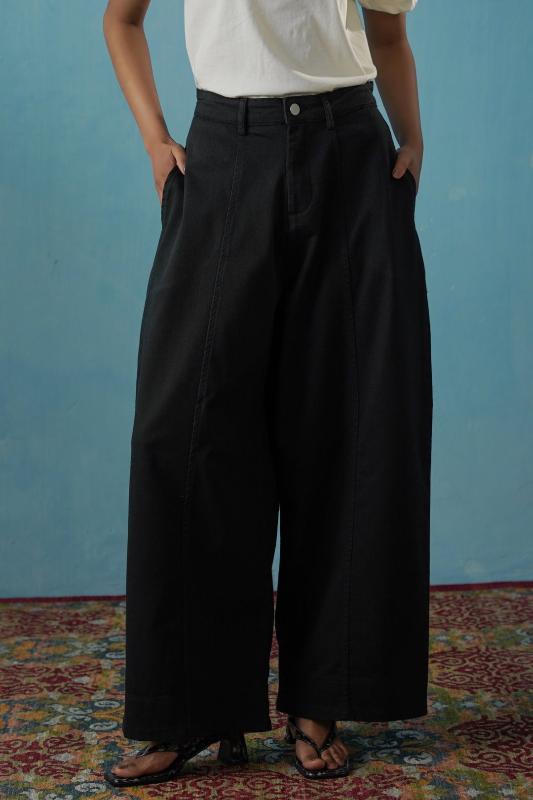 BLACK SLOUCHY EASE PANTS