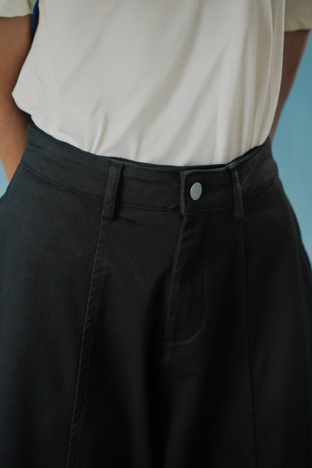 BLACK SLOUCHY EASE PANTS