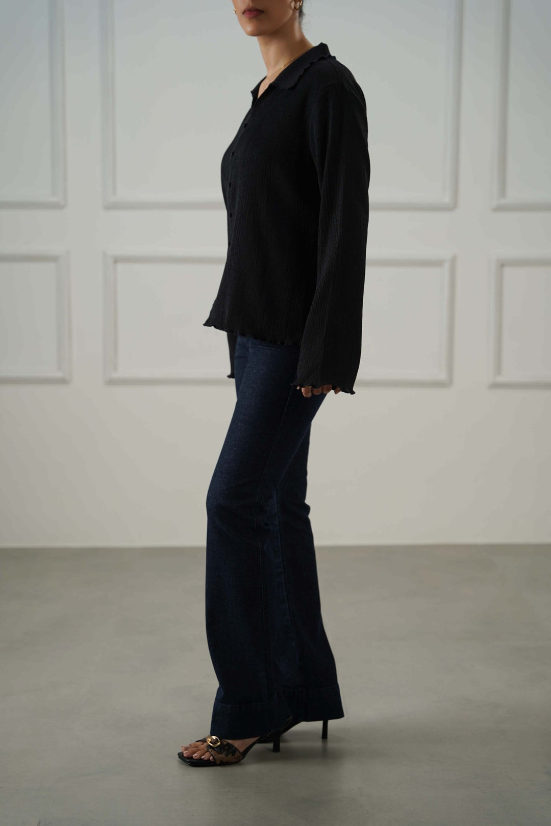 DARK BLUE MID-RISE KICK FLARE JEANS