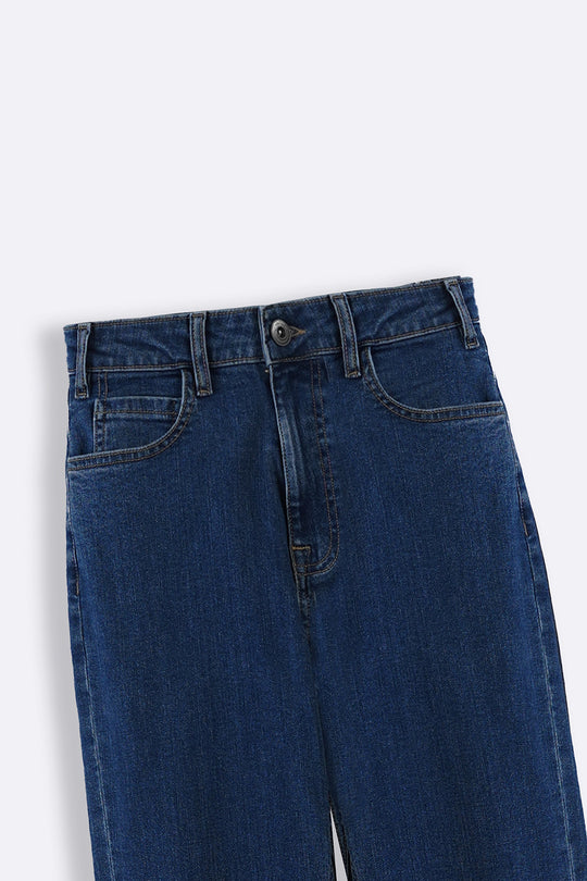DARK BLUE CLASSIC STRAIGHT JEANS
