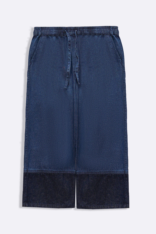 MID BLUE EASY CROPPED JEANS
