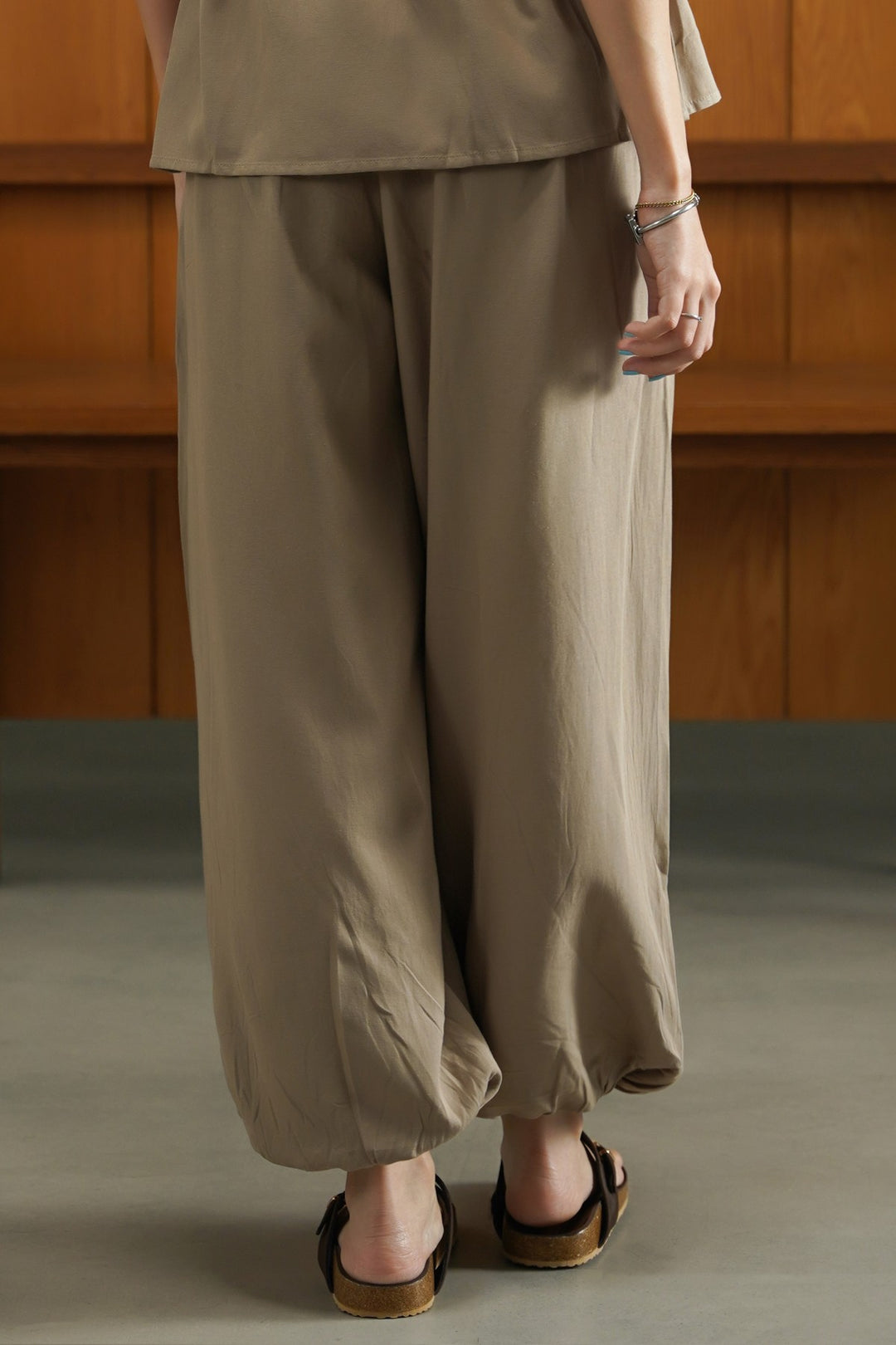 TAUPE SAFARI BALLOON PANTS