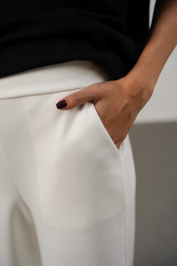 WHITE CROPPED WIDE-LEG PANTS