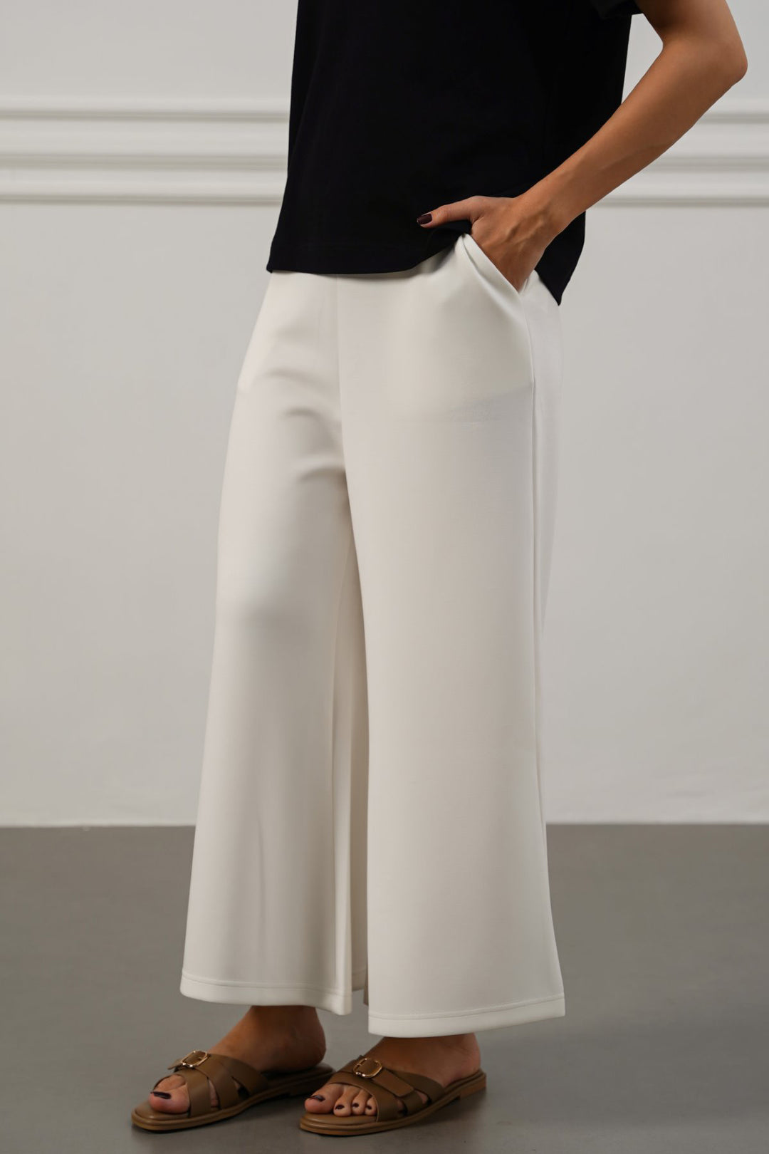 WHITE CROPPED WIDE-LEG PANTS