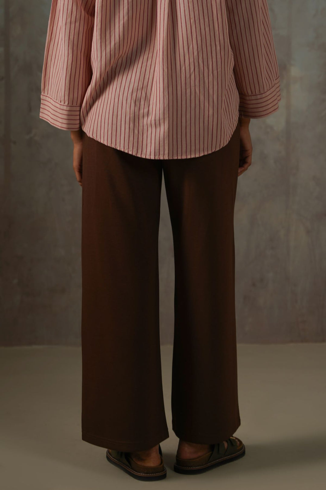 DARK BROWN SUNDAY ARCHIVE PANTS