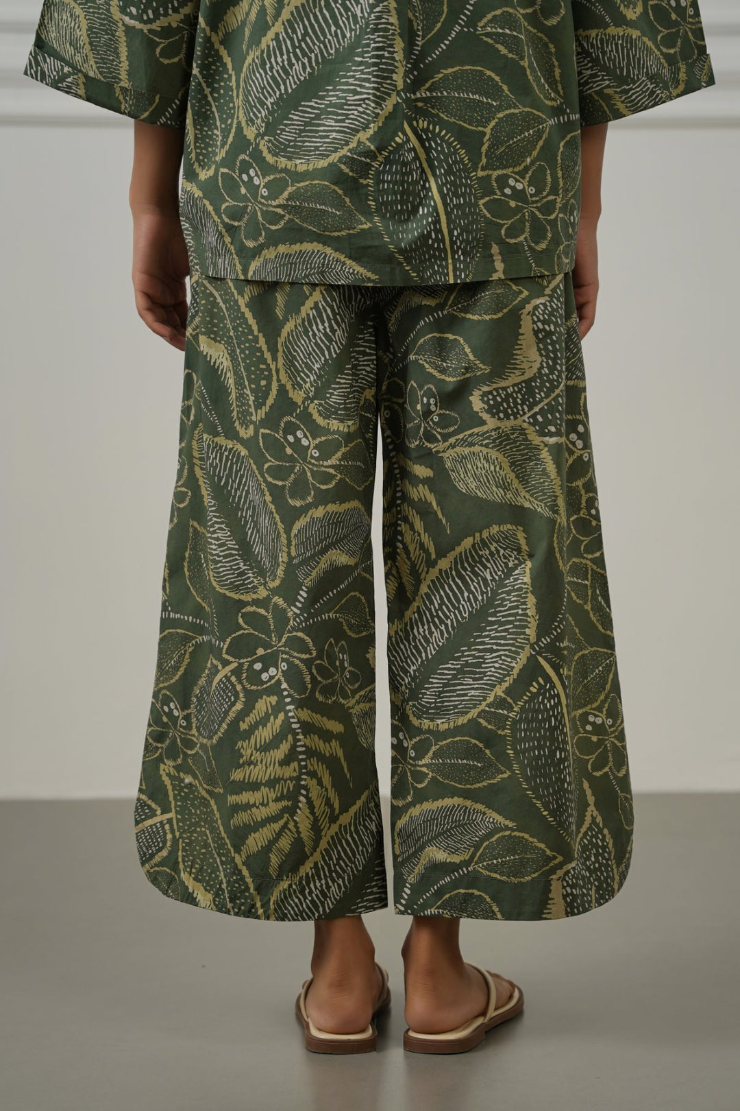 GREEN CURVED HEM AMAZONIA CULOTTES
