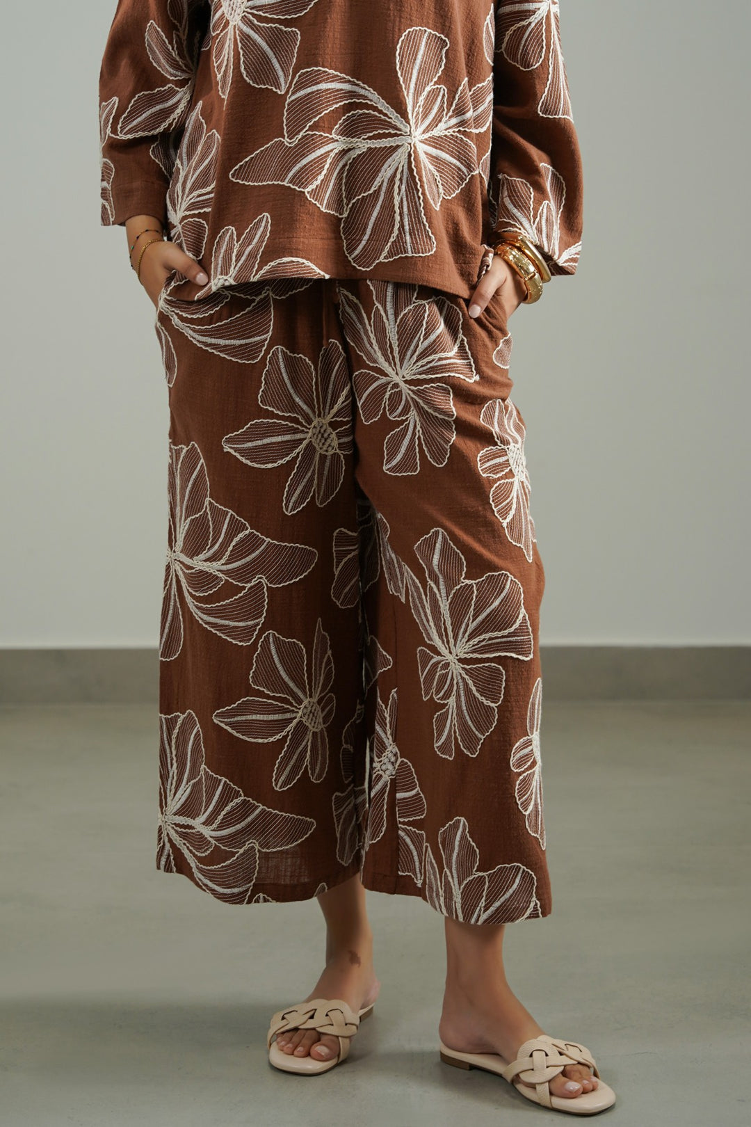 BROWN CORD COTTON EMBROIDERY CULOTTES