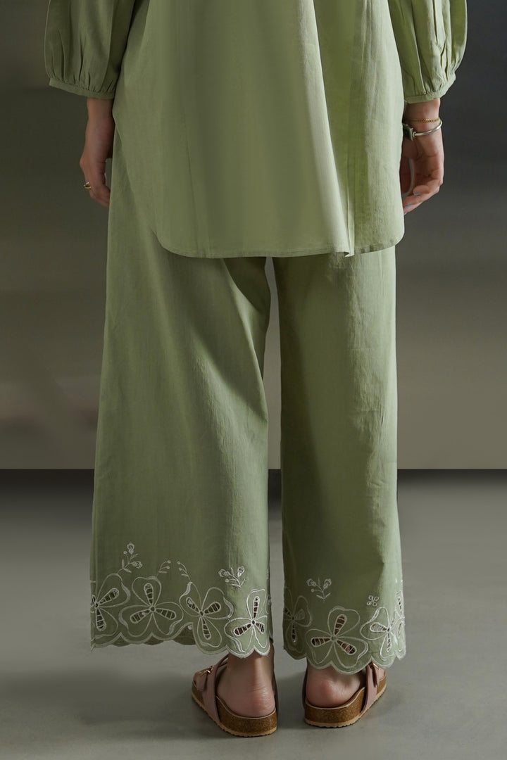 GREEN ALWAYS SPRING EMBROIDERY CULOTTES
