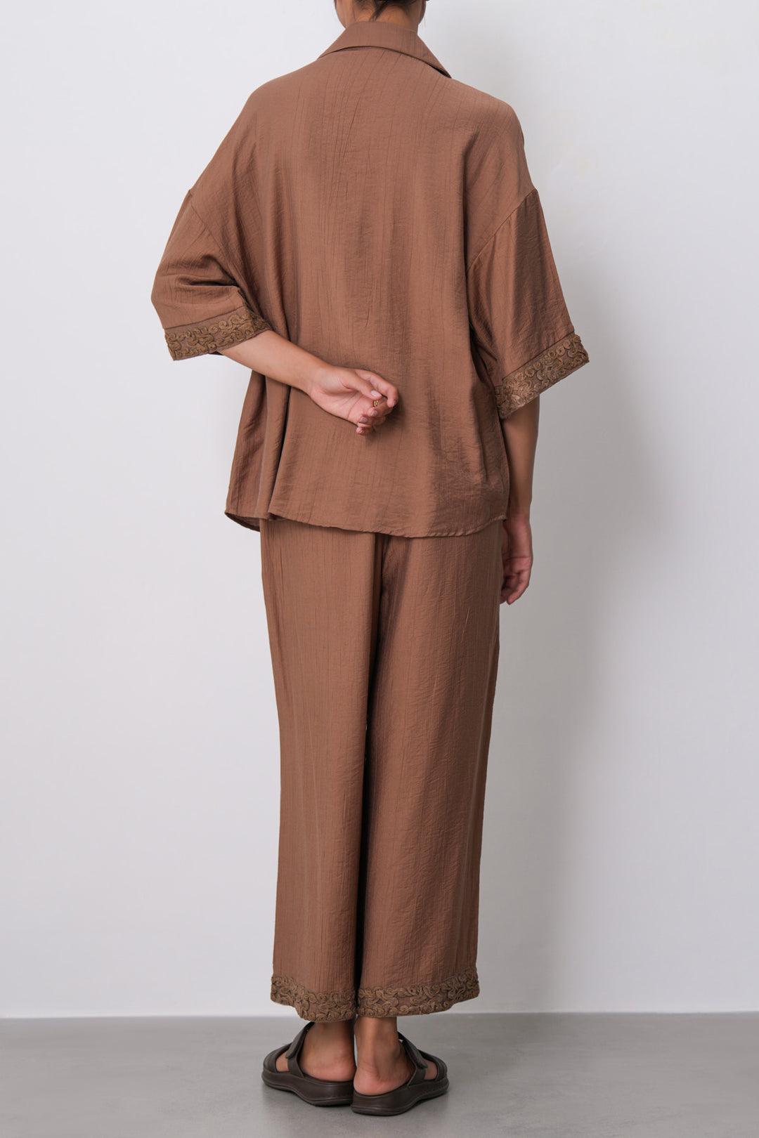 BROWN LACE TRIM CULOTTES