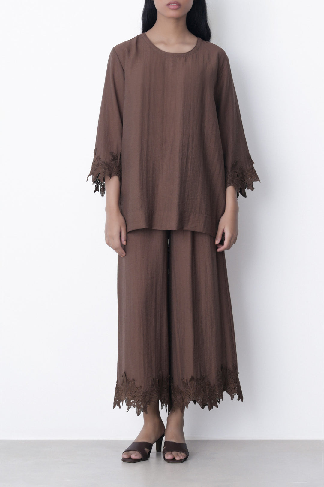 BROWN SOFT LACE CULOTTES