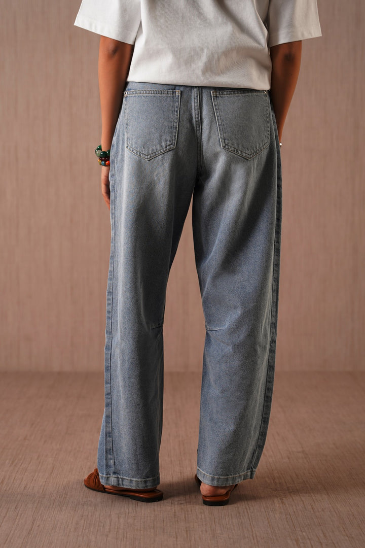 LIGHT BLUE VINTAGE BALLOON JEANS