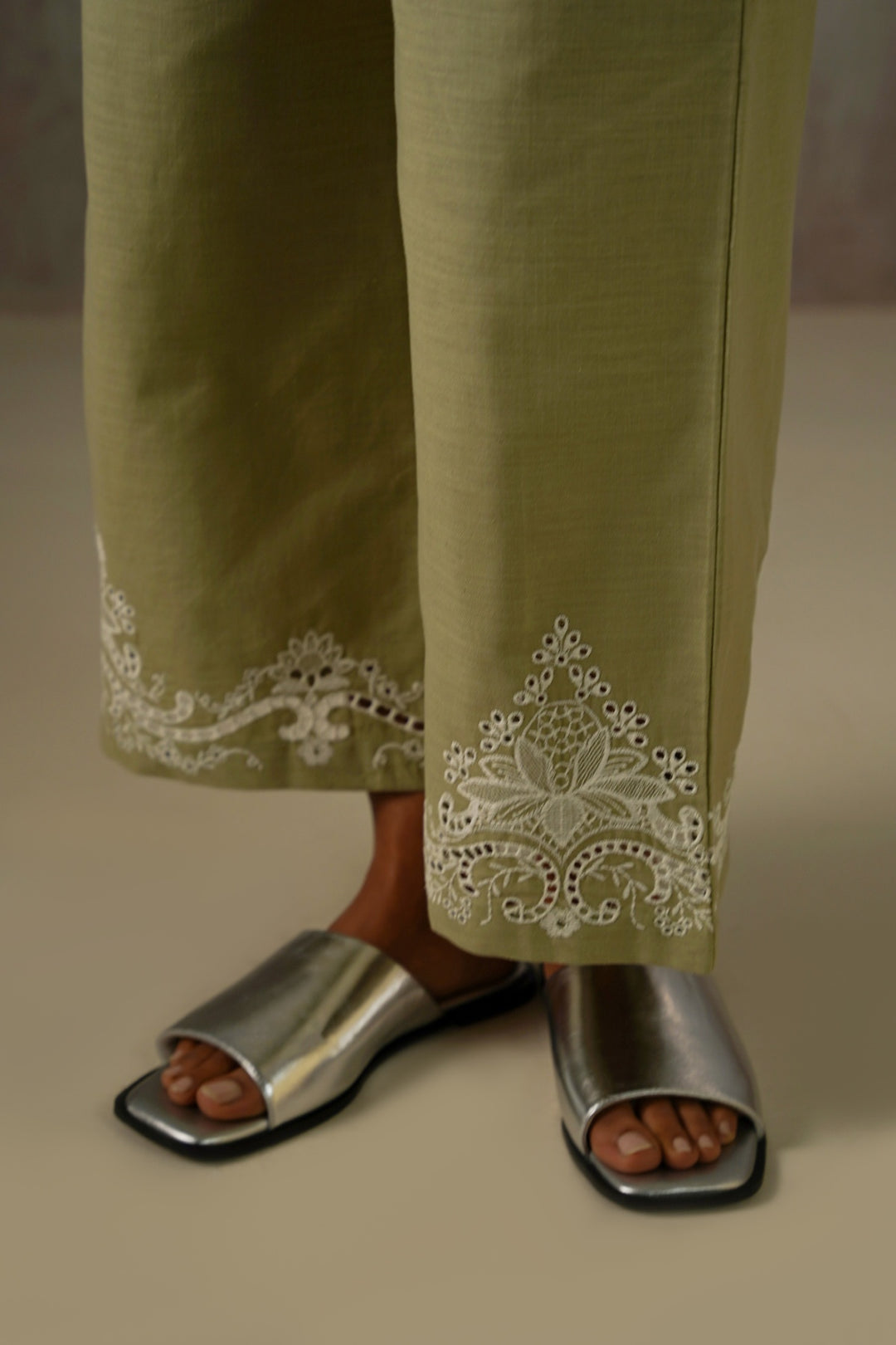 GREEN PISTACHIO BRODERIE CULOTTES