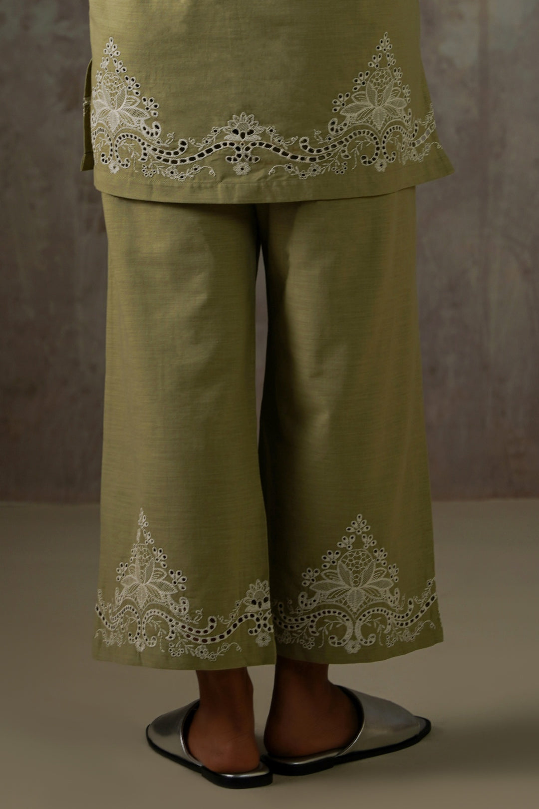 GREEN PISTACHIO BRODERIE CULOTTES