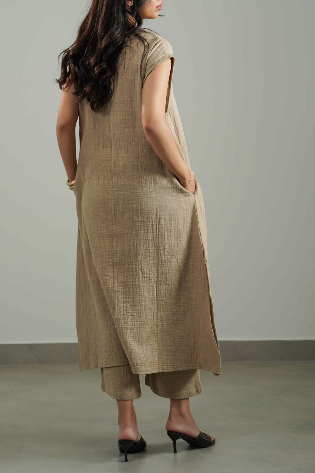 BEIGE RIB TRIM COTTON DRESS