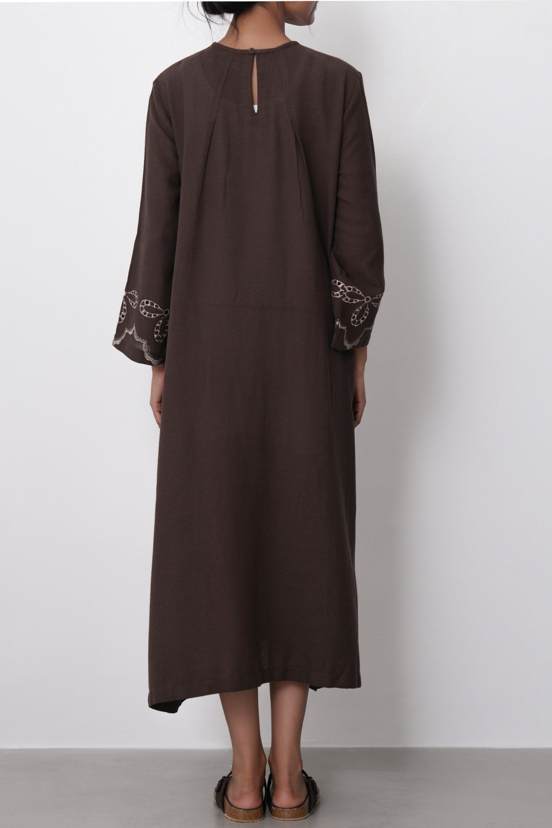BROWN EMBROIDERED COTTON DRESS
