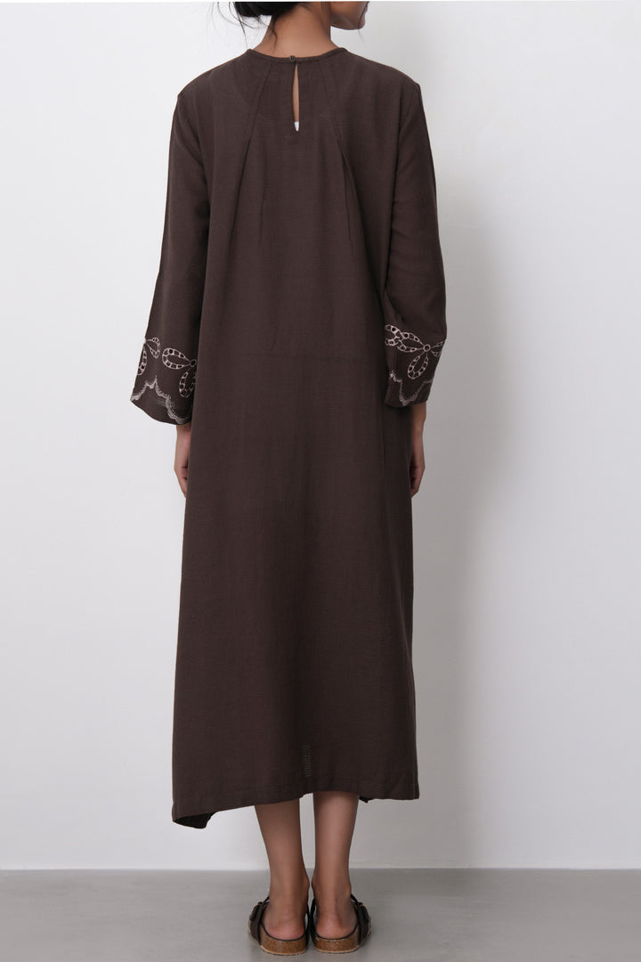 BROWN EMBROIDERED COTTON DRESS