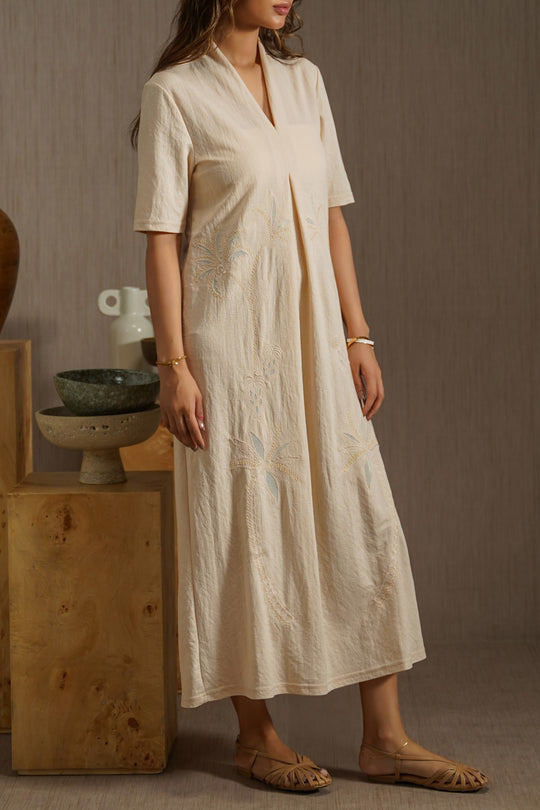 OFF WHITE KNIT EMBROIDERED DRESS