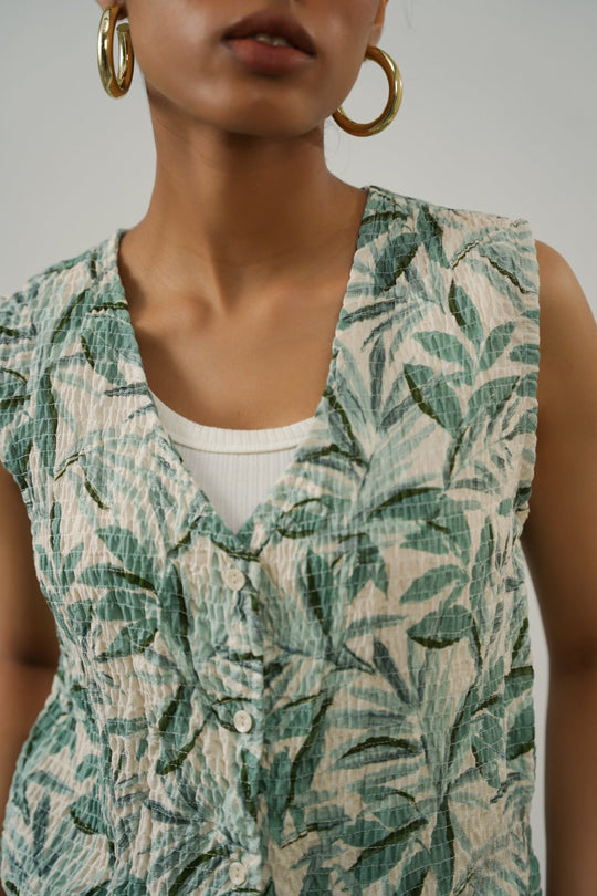 GREEN BAMBOO SMOCKED VEST