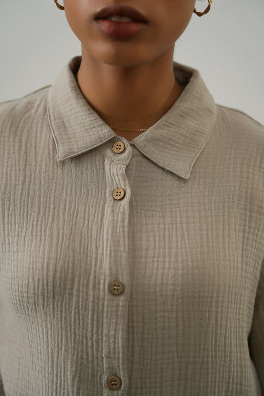 LIGHT GREY BASIC MUSLIN SHIRT