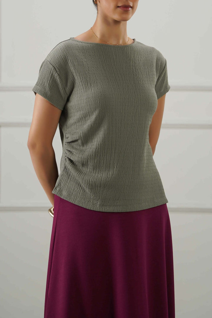 OLIVE PLEATED WAIST TEE