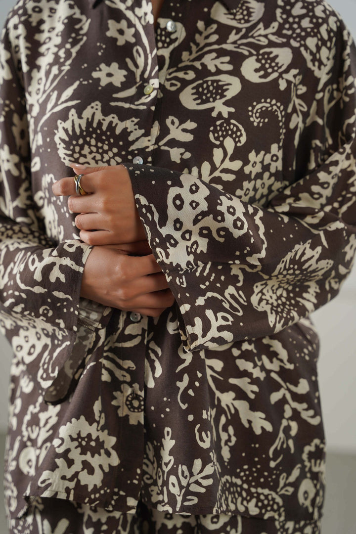 BROWN BARON BUTTON DOWN SHIRT