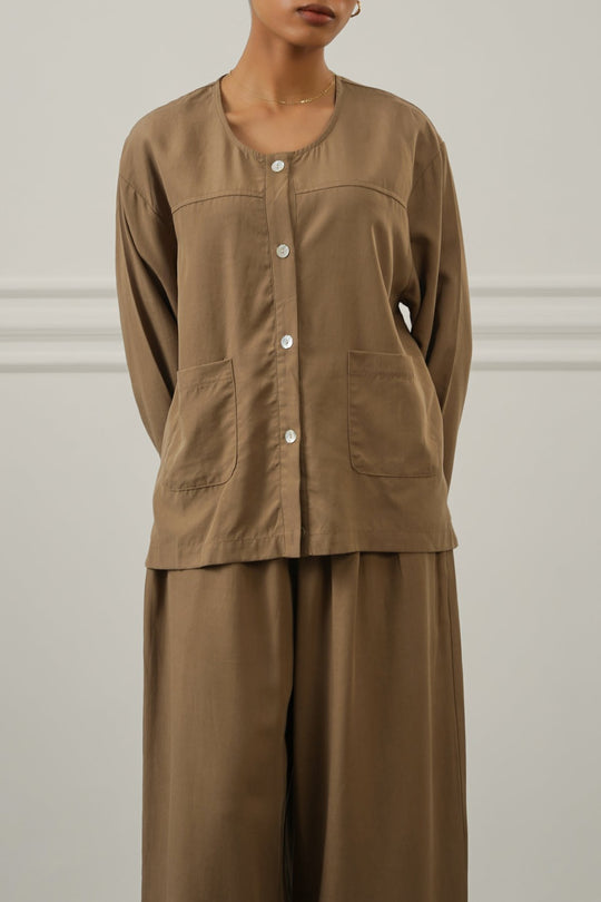 TAUPE TENCEL-LINEN POCKET BLOUSE