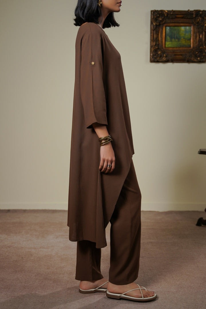 COFFEE SCOOP HEM LINEN BLEND TUNIC