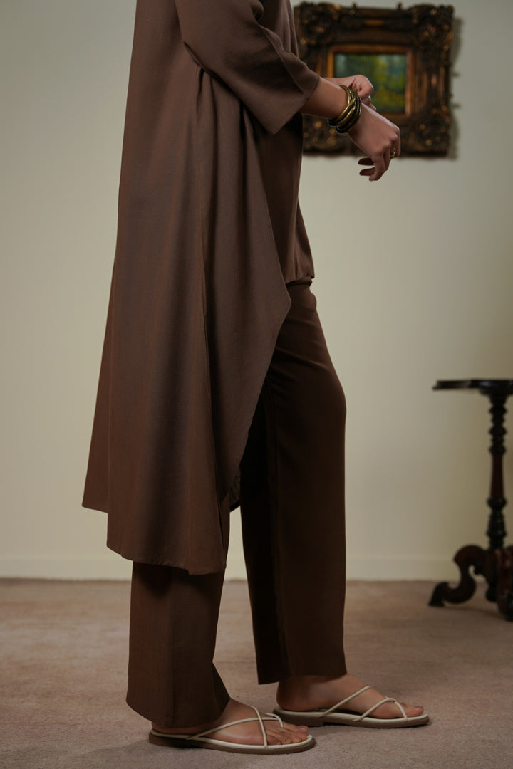 COFFEE SCOOP HEM LINEN BLEND TUNIC