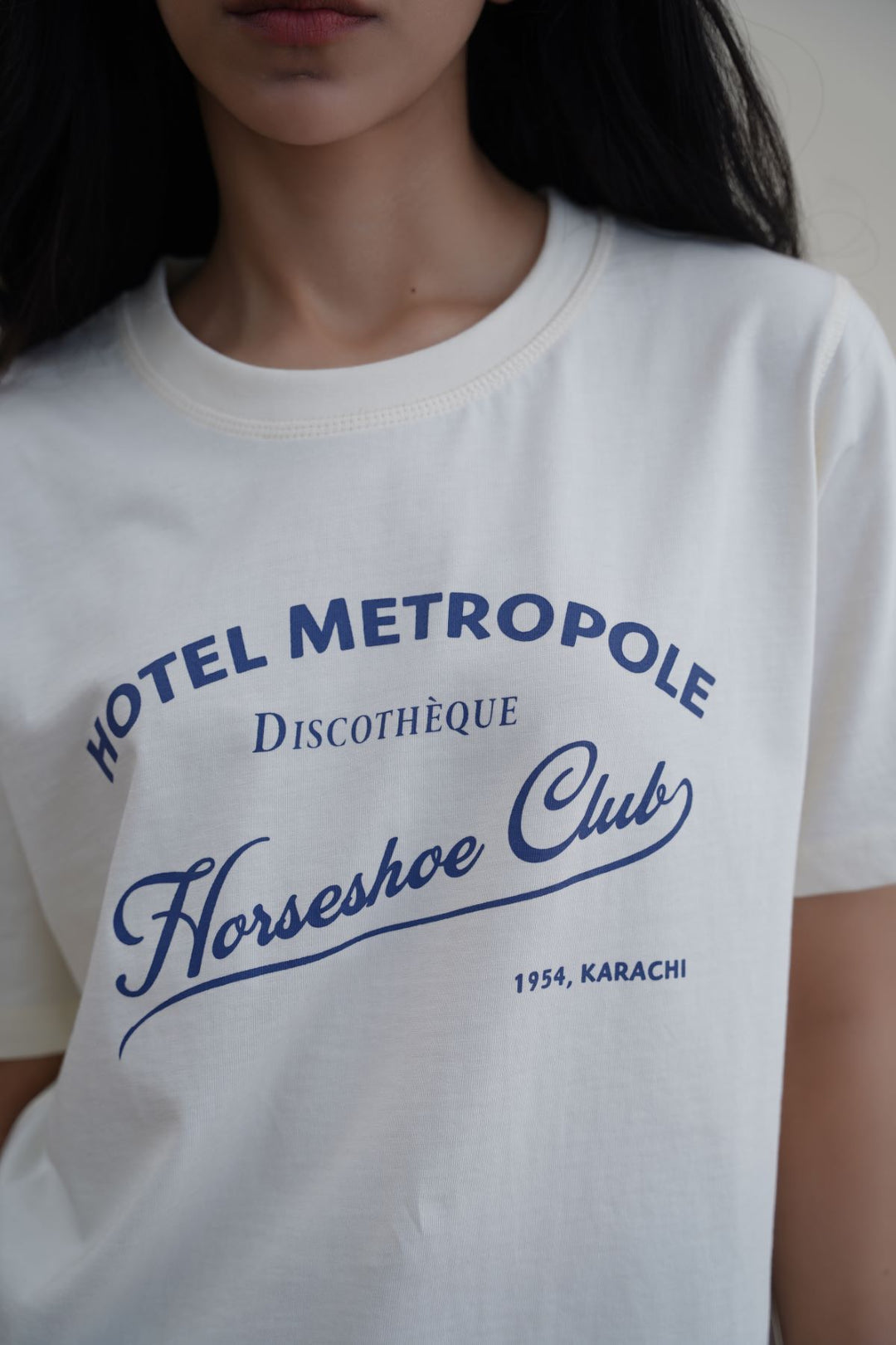 HOTEL METROPOLE TEE