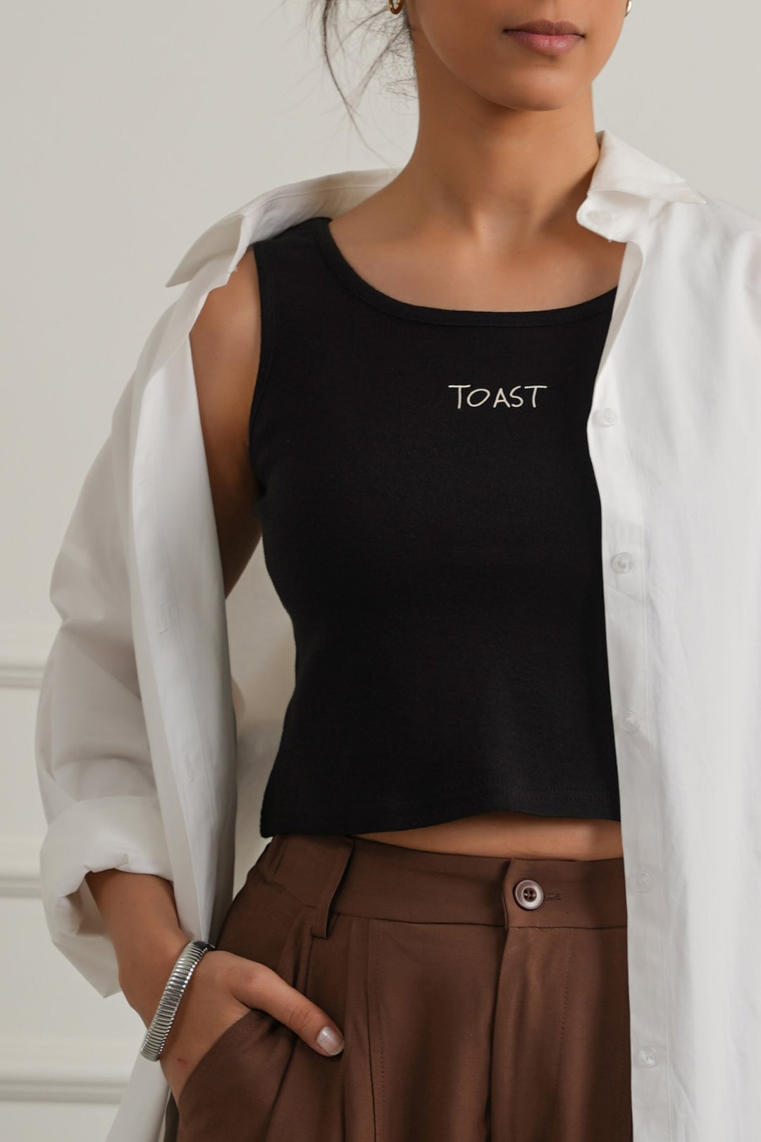 BLACK BASIC SHORT TANK