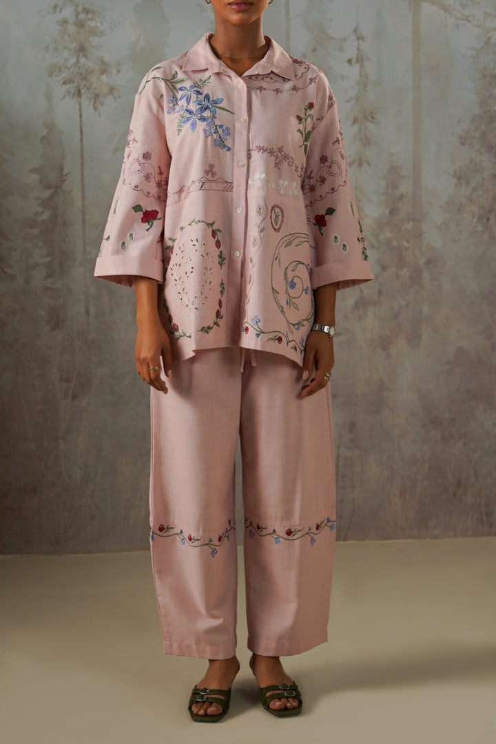 LIGHT PINK PINK BERRY BUTTON DOWN