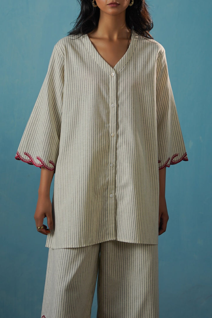 ECRU CHERRY STORY PINSTRIPE SHIRT