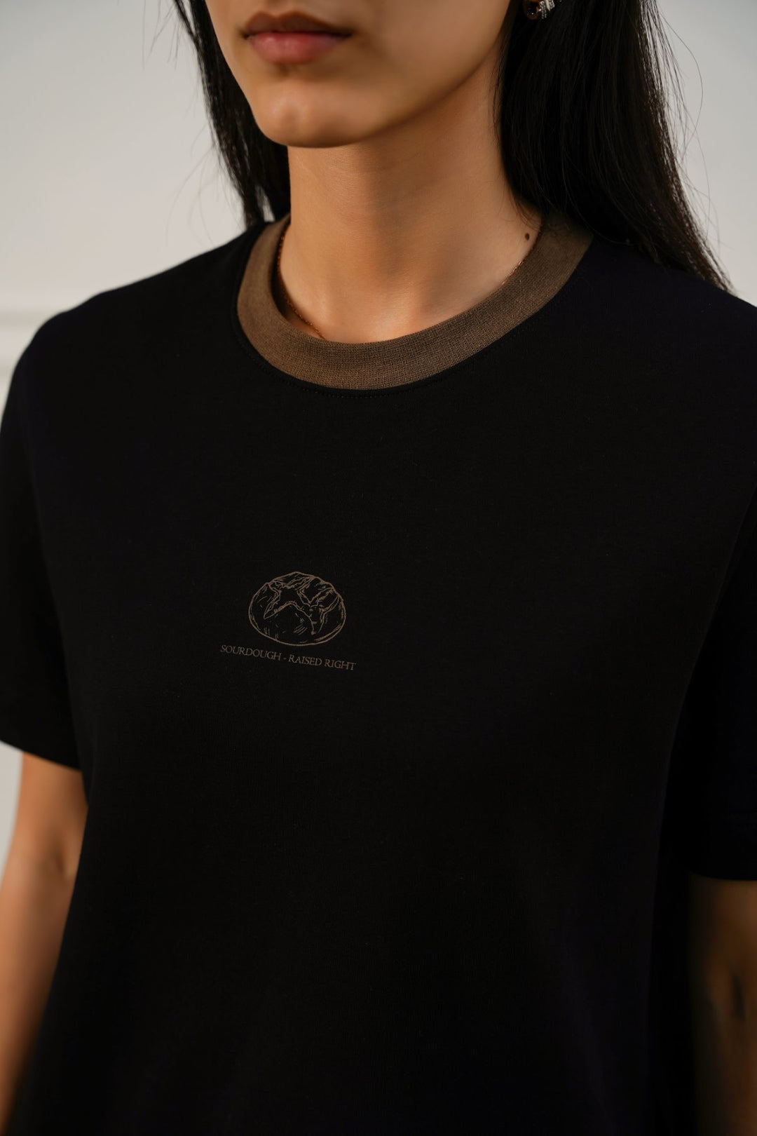 BLACK SOURDOUGH PRINT TEE