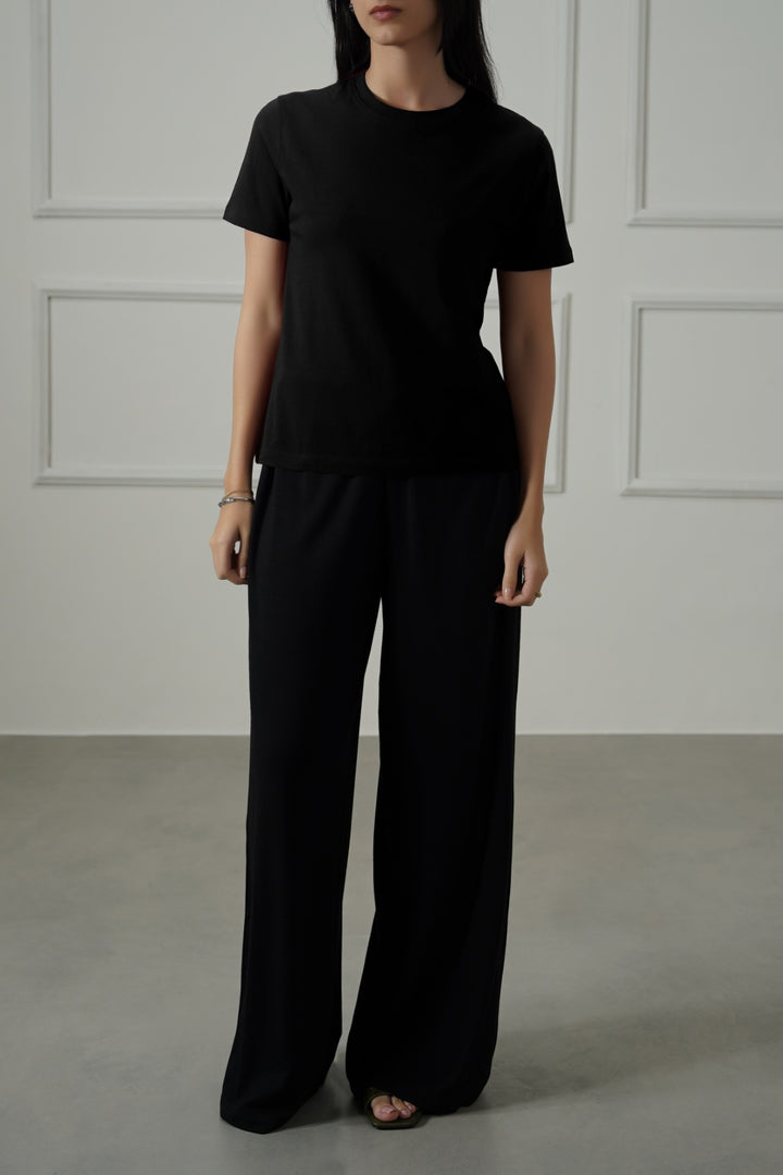 BLACK CASUAL EVERYDAY TEE