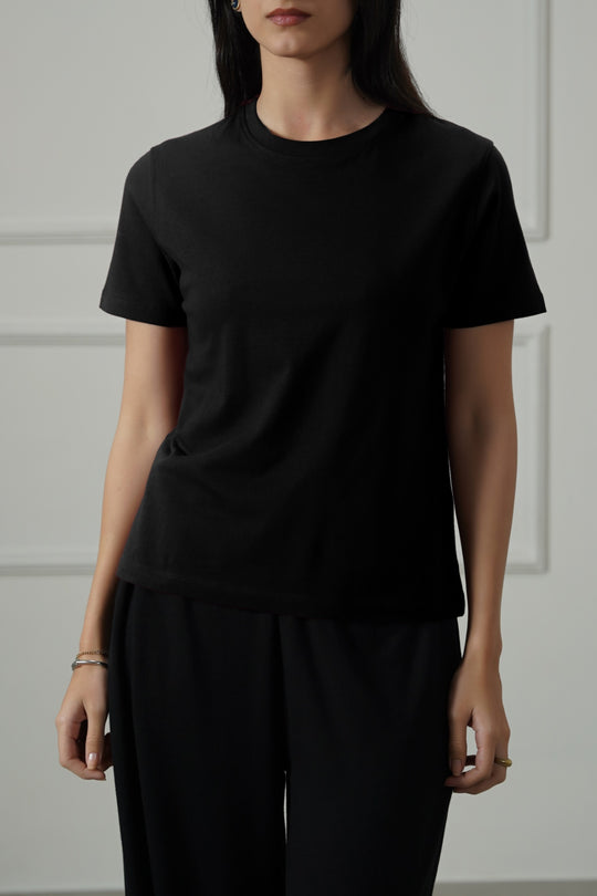 BLACK CASUAL EVERYDAY TEE