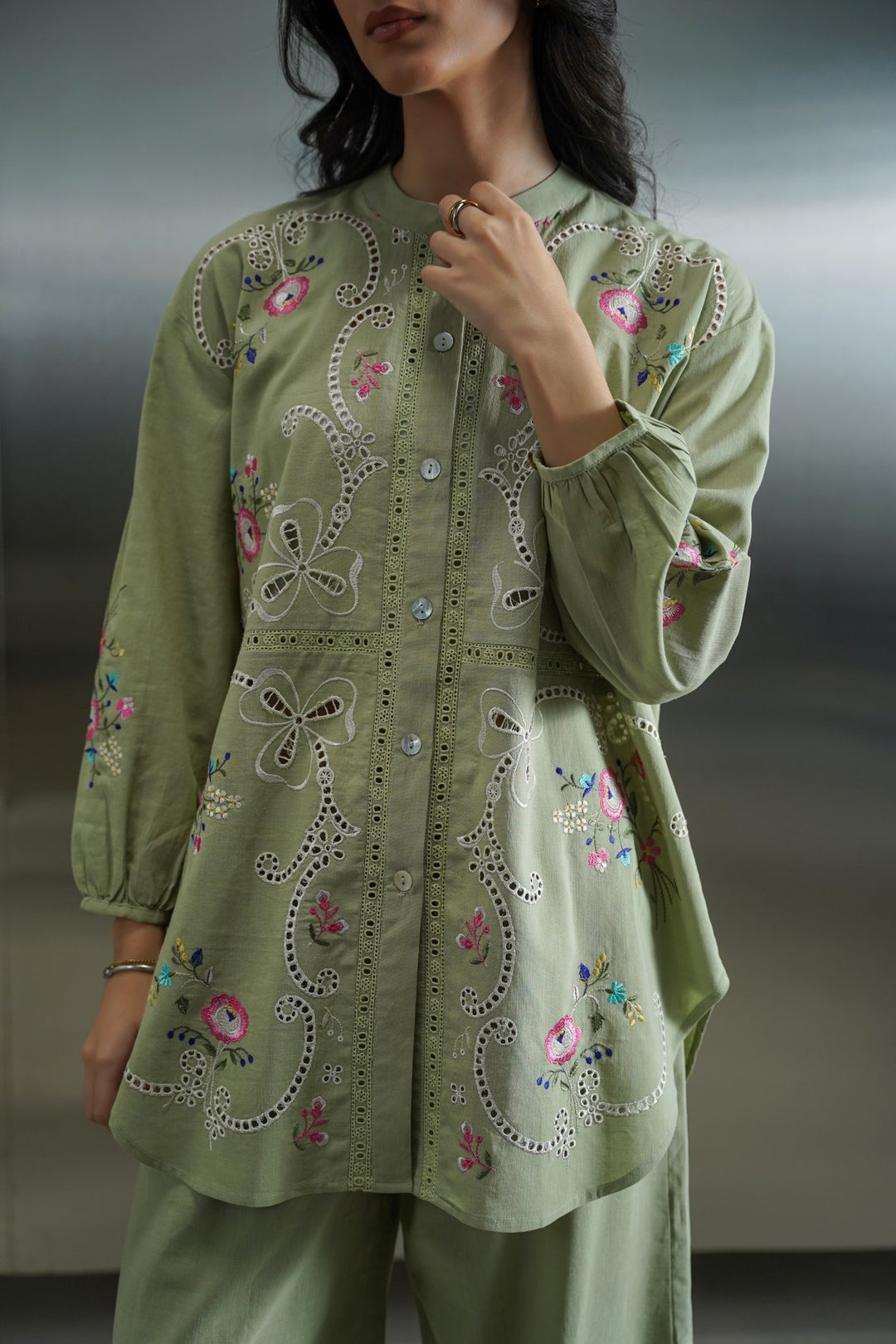 GREEN ALWAYS SPRING EMBROIDERY SHIRT
