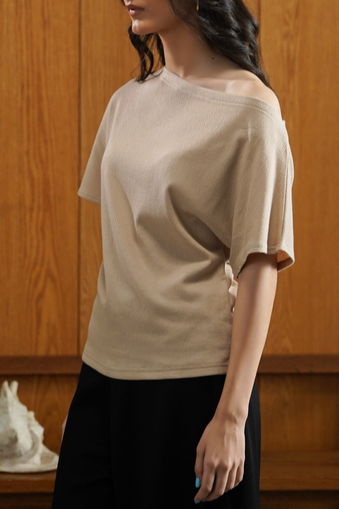 TEXTURED BLOUSON KNIT TOP
