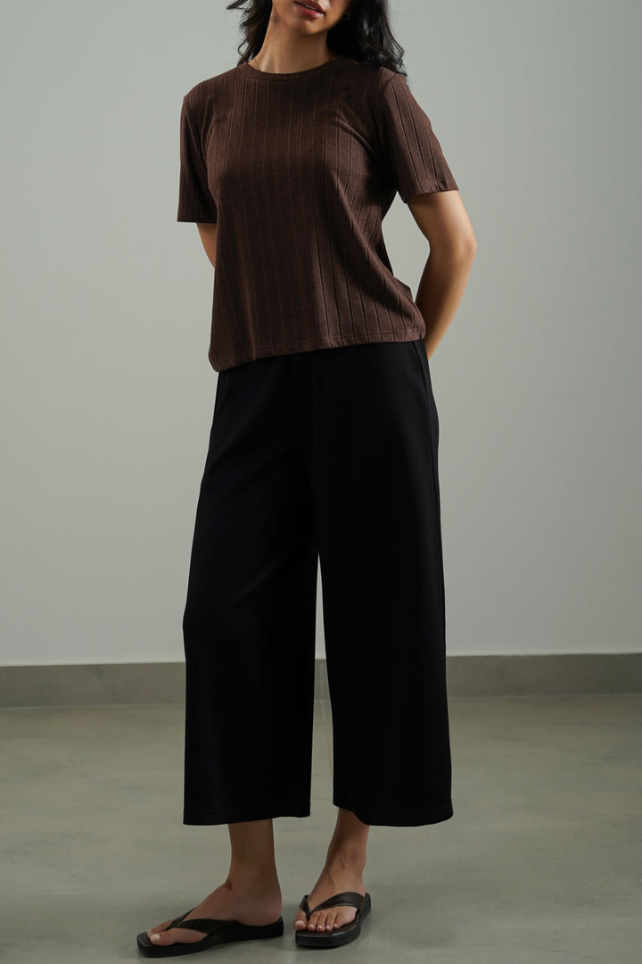 BROWN SOFT RIBBED TEE