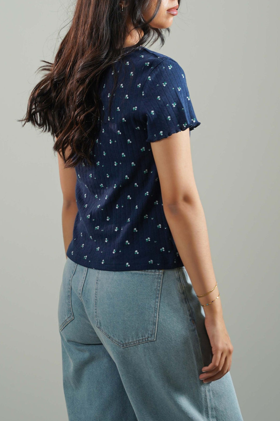 NAVY FLORAL HENLEY TEE