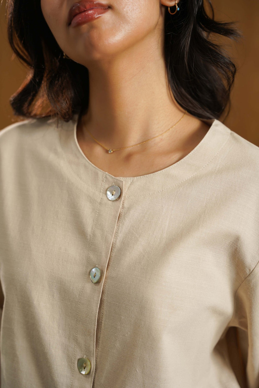 BEIGE SOFT SLUB BLOUSE