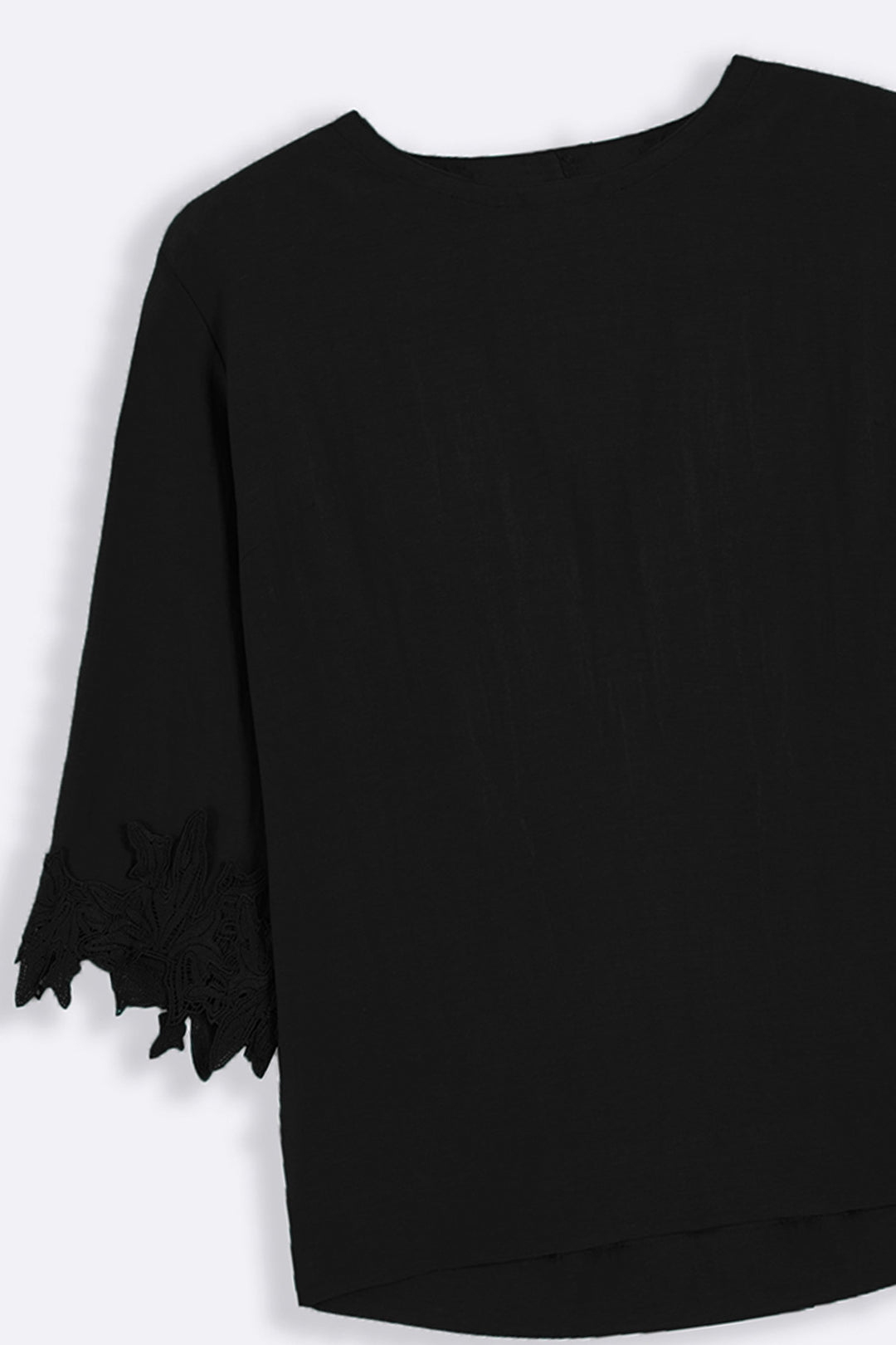 SOFT LACE SHIRT