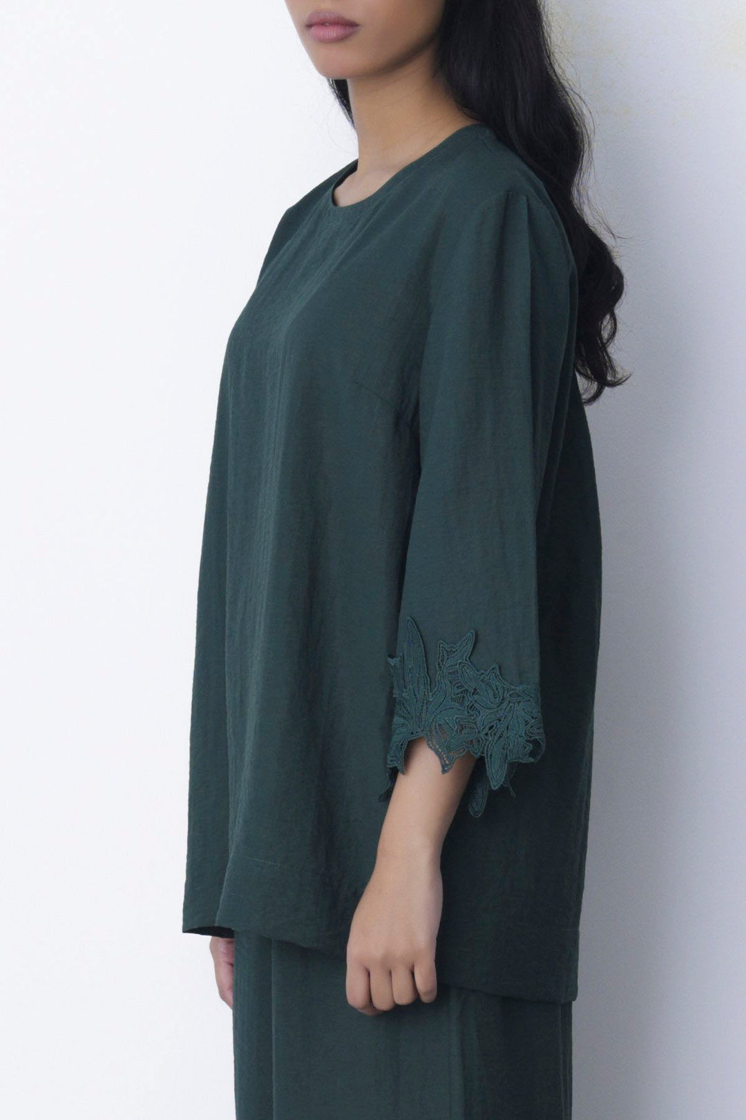 SOFT LACE SHIRT