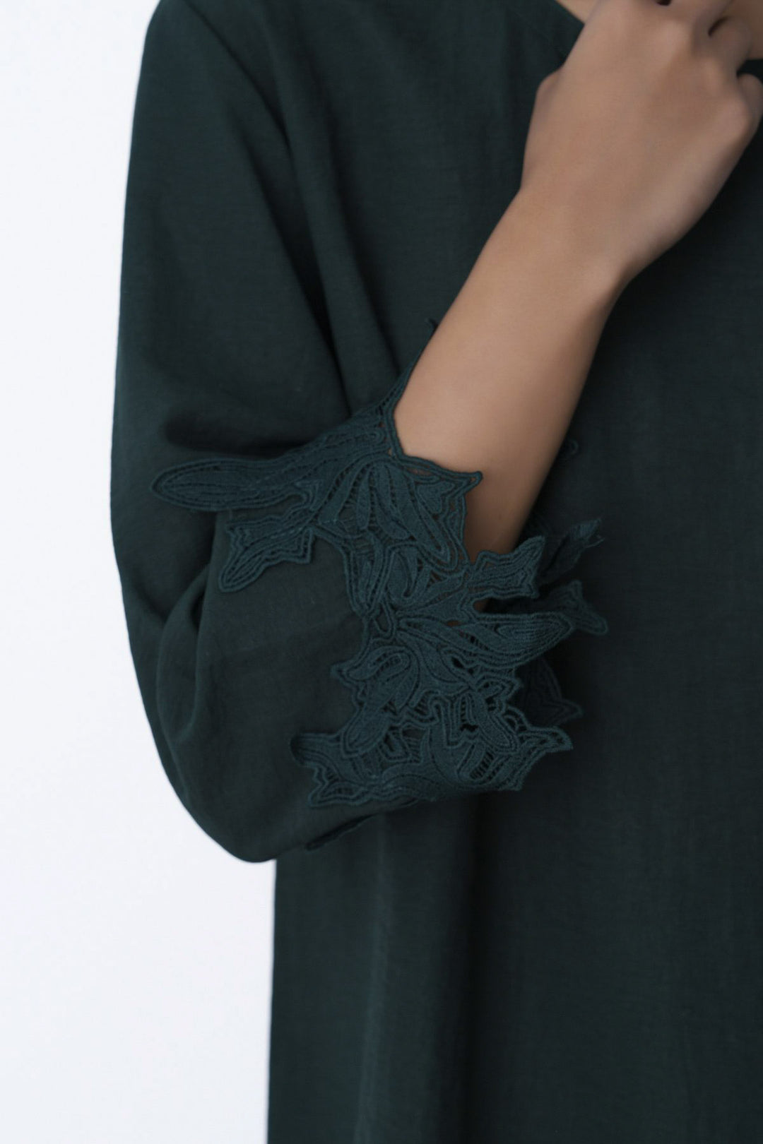 SOFT LACE SHIRT