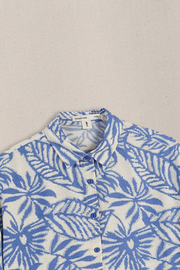 LIGHT BLUE WOOD & BLOOMS SHIRT
