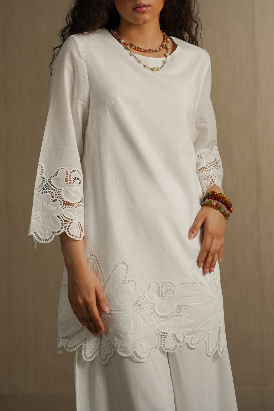 WHITE BOTANICAL CUTWORK TOP