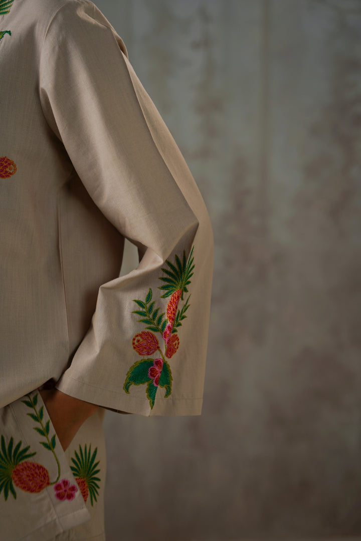 BEIGE TROPICAL ESCAPE BRODERIE SHIRT