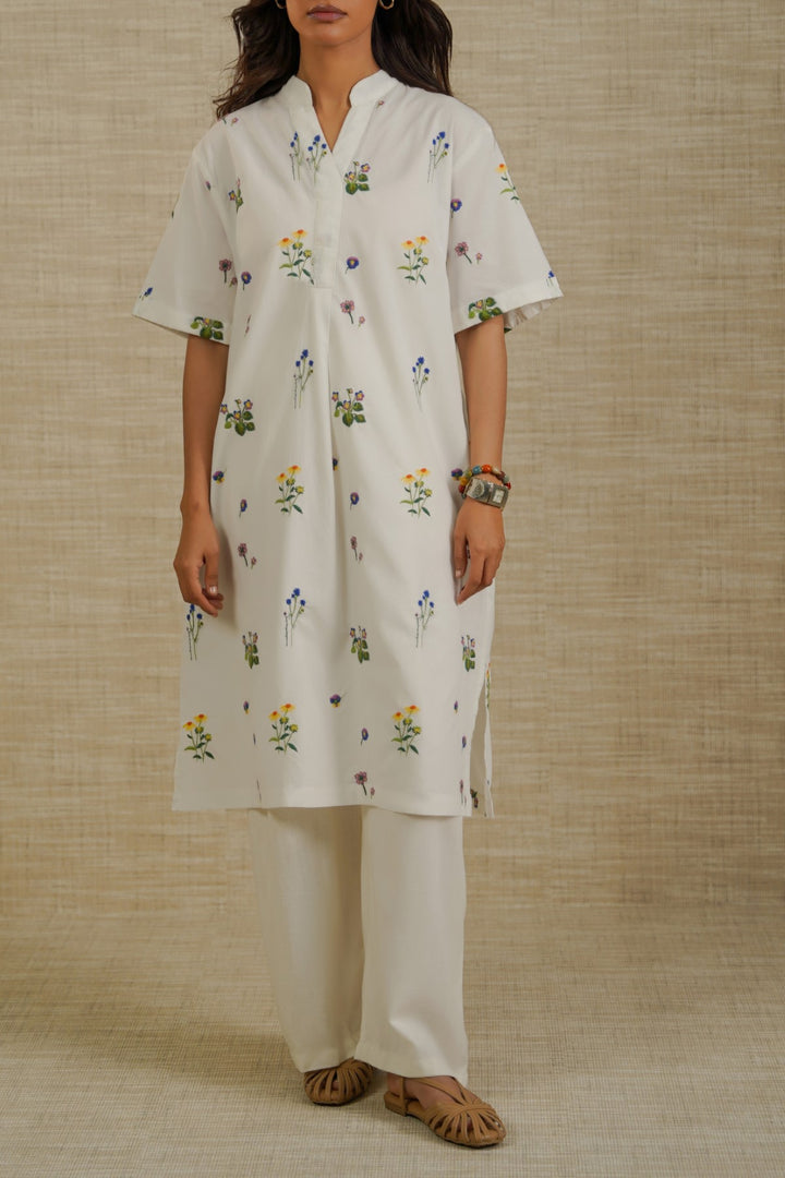WHITE DITSY FLORAL SHIRT