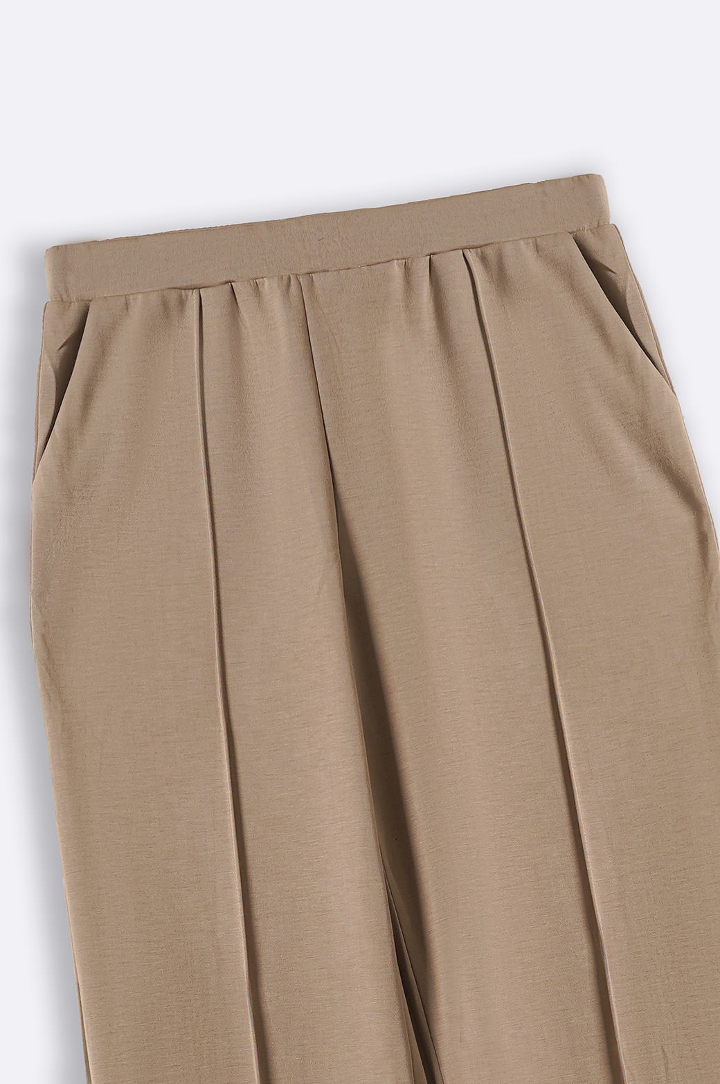 BEIGE STRAIGHT PANTS